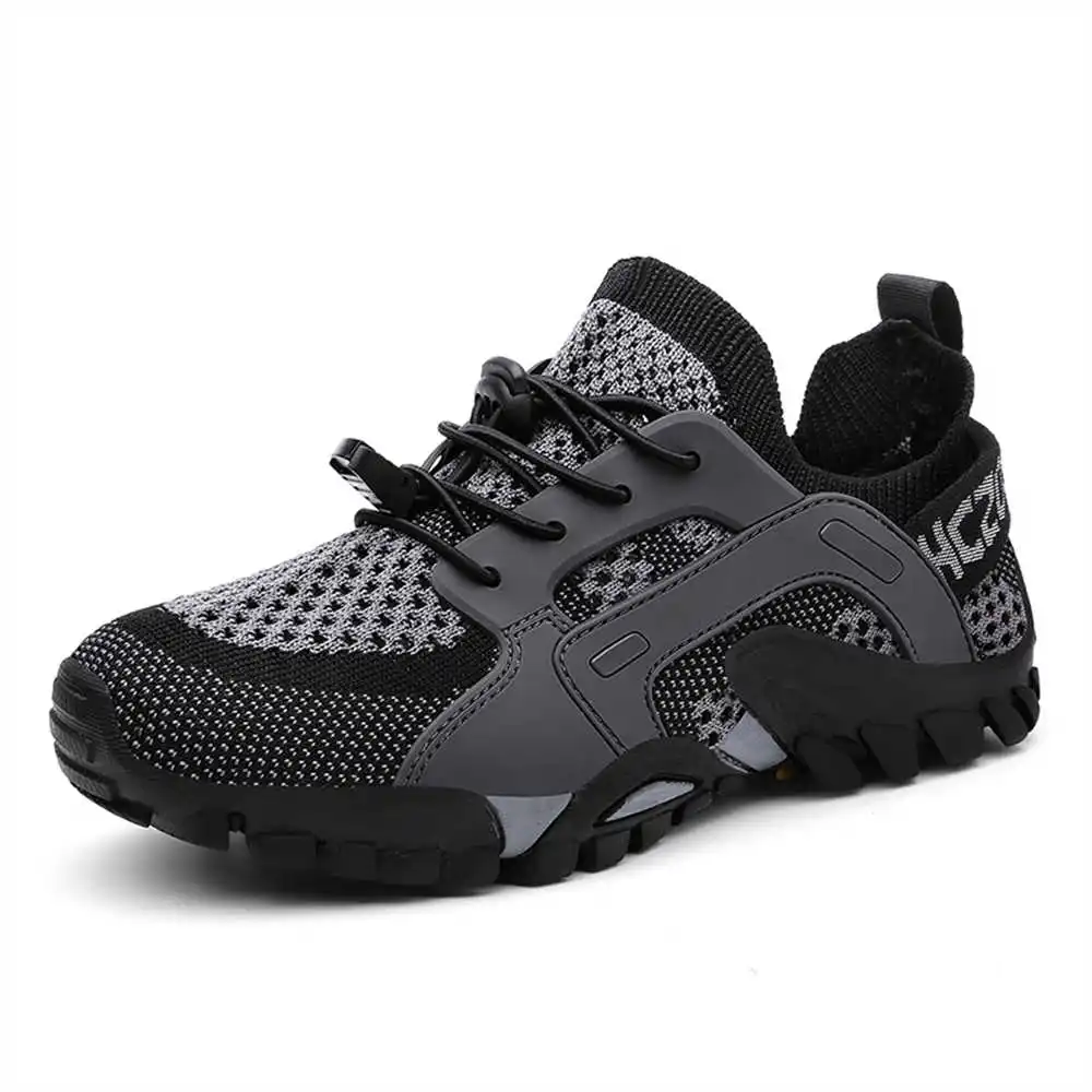 Sepatu olahraga pria, ukuran 4 - Home Gym Kids ulasan dan harga
