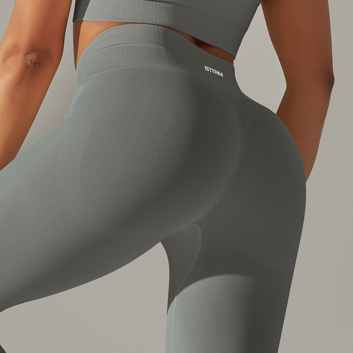 BetterMe Celana Yoga Wanita Ta - Home Gym With Leg Press ulasan dan harga